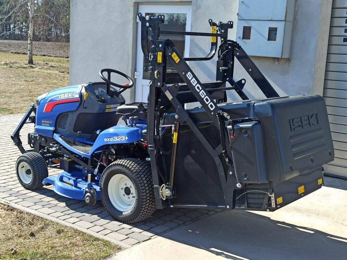 Iseki SXG 323+ 2