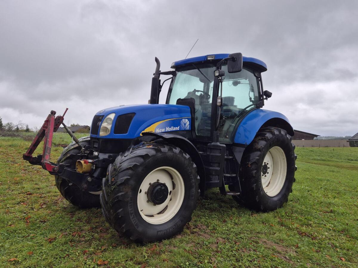 New Holland T6070 Range & Power Command 1