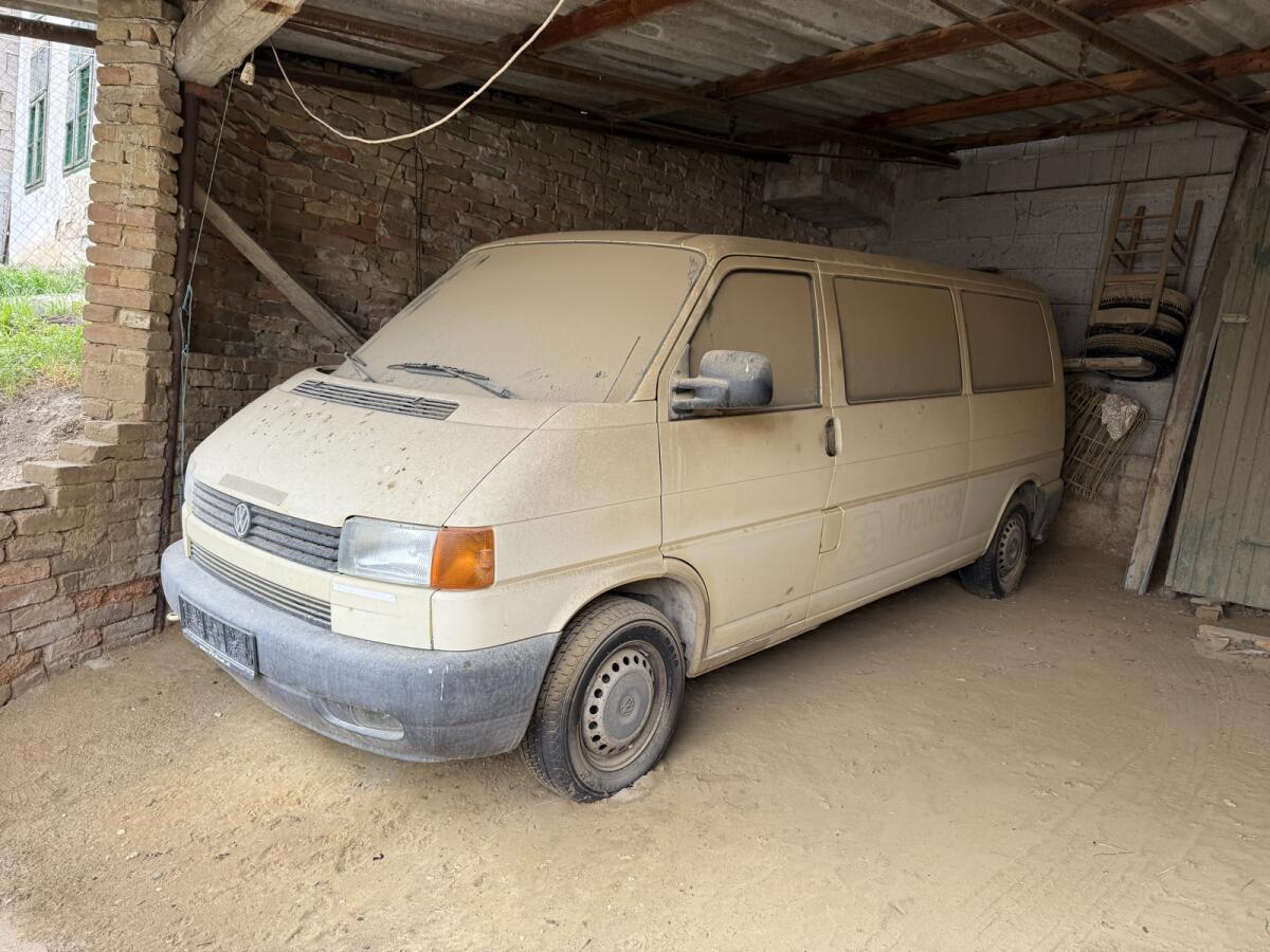 VW Transporter 2,5 Benzin 115 PS 3