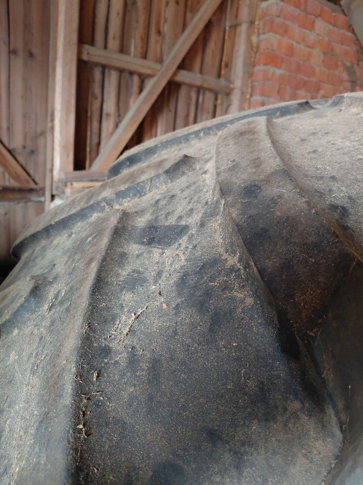 Verkaufe Reifen Michelin 650/65 R 42 3