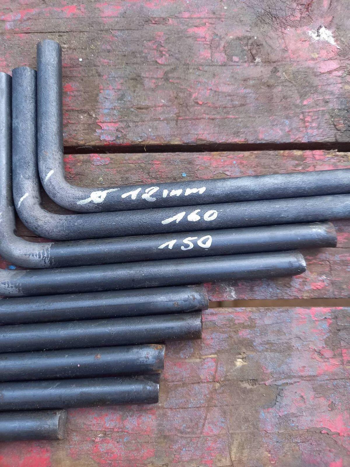 12 mm Rundstahl, 90 Grad gebogen 3