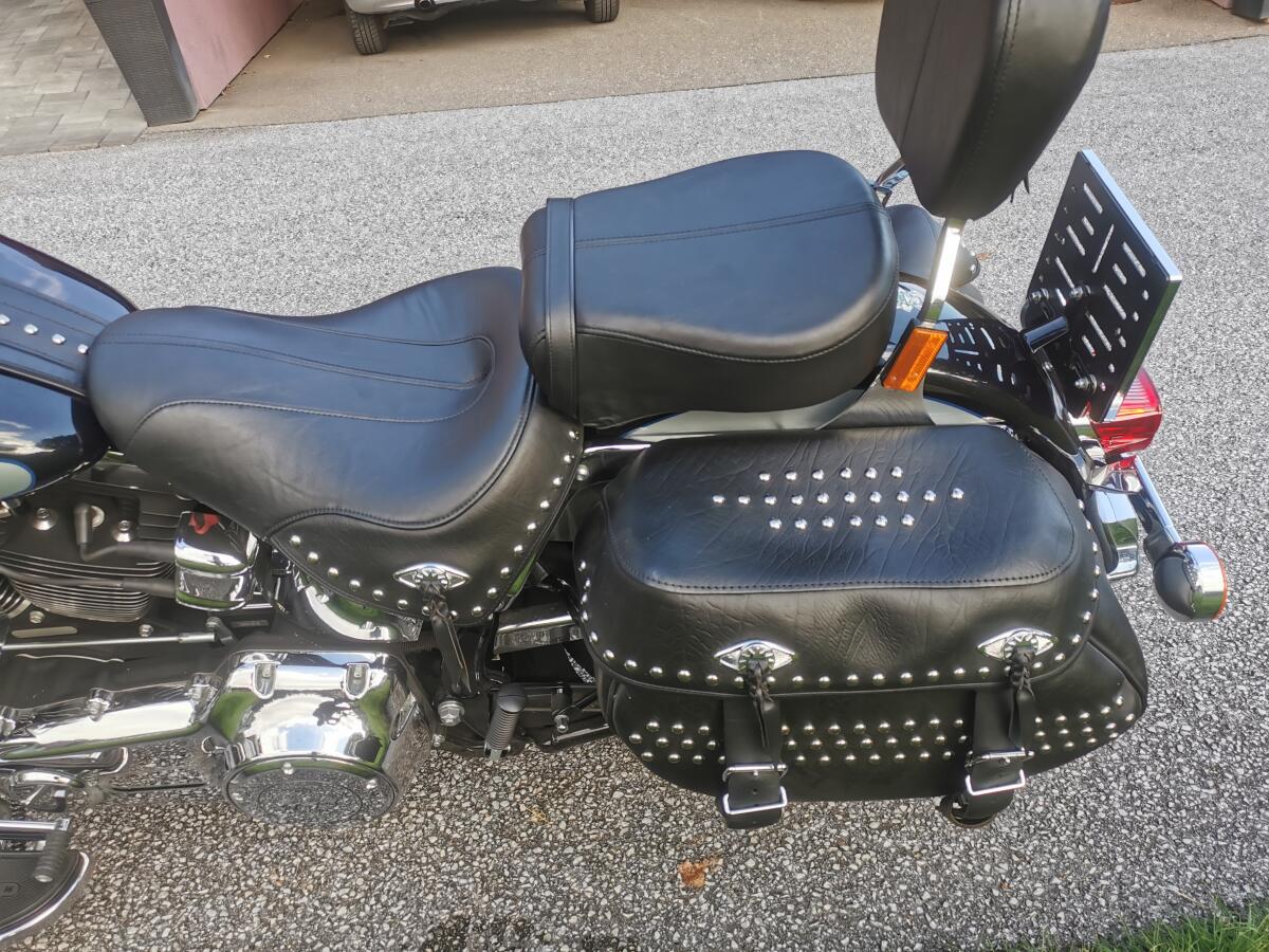 Harley Davidson Softail Heritage Classic 3