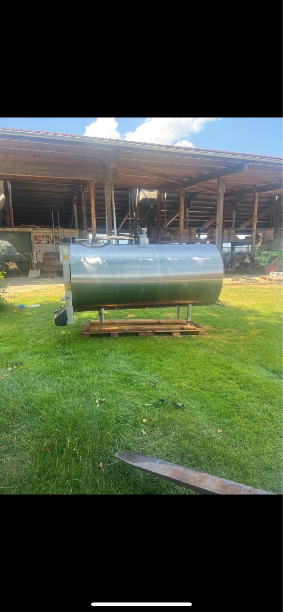 Delaval Milchtank 2.500 l Sehr schöner Zustand 3