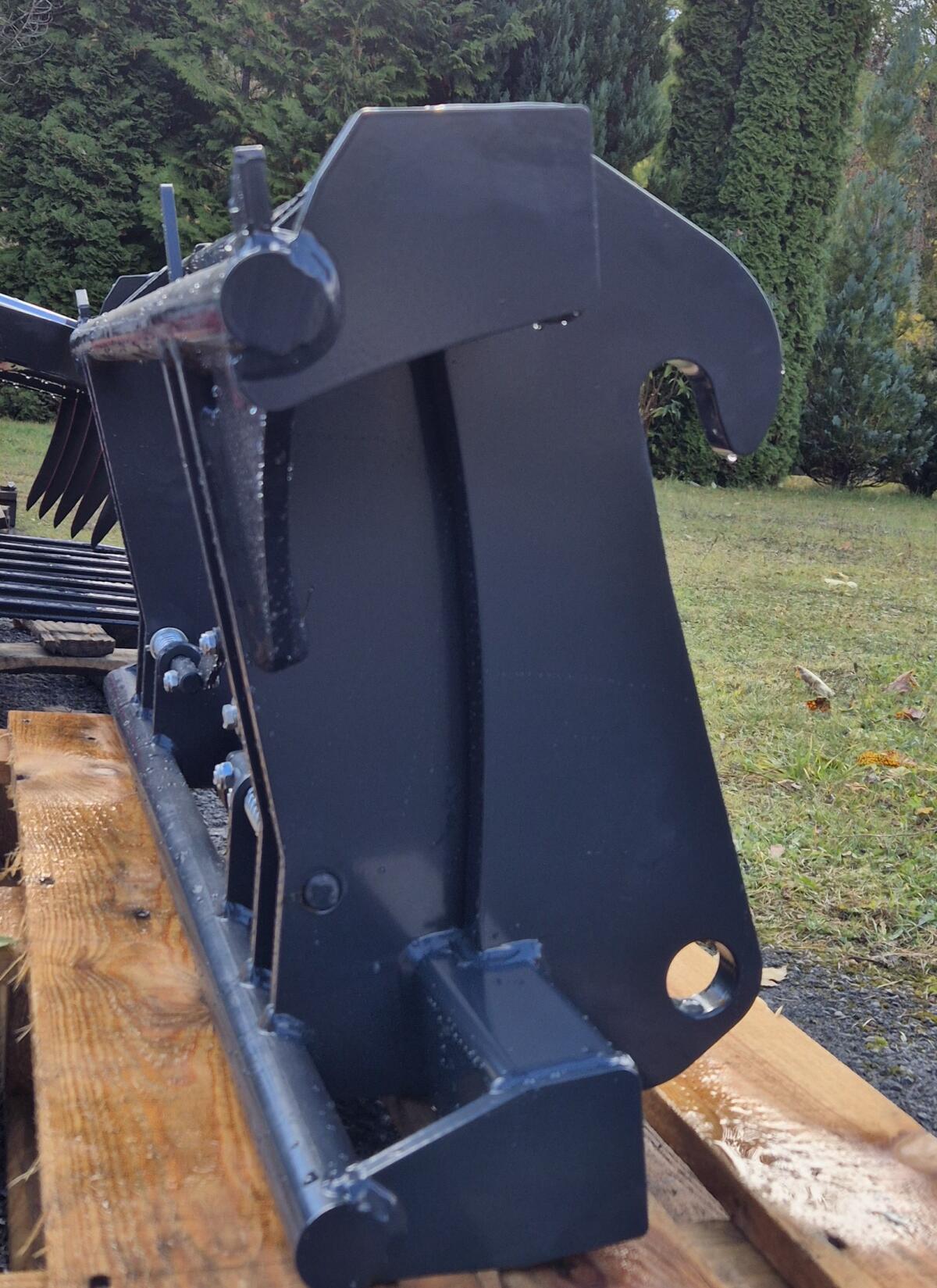 Liebherr Radlader Euroaufnahme Adapter 2