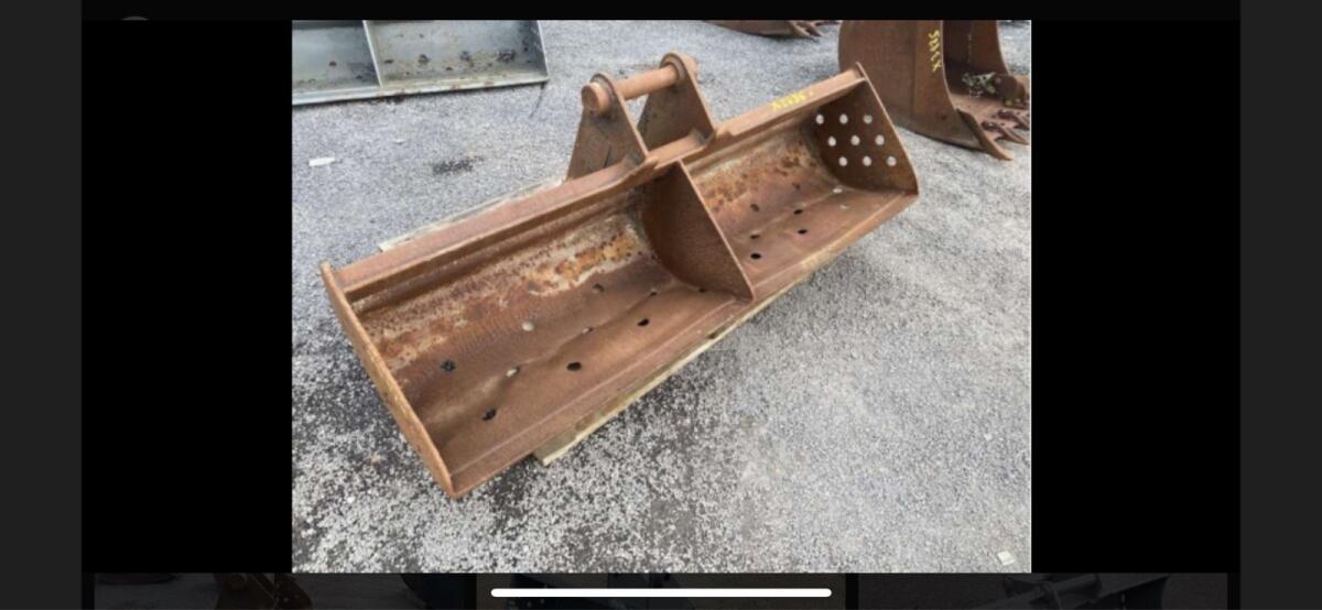 Suche JCB Grabenräumlöffel, Böschungslöffel Star 1
