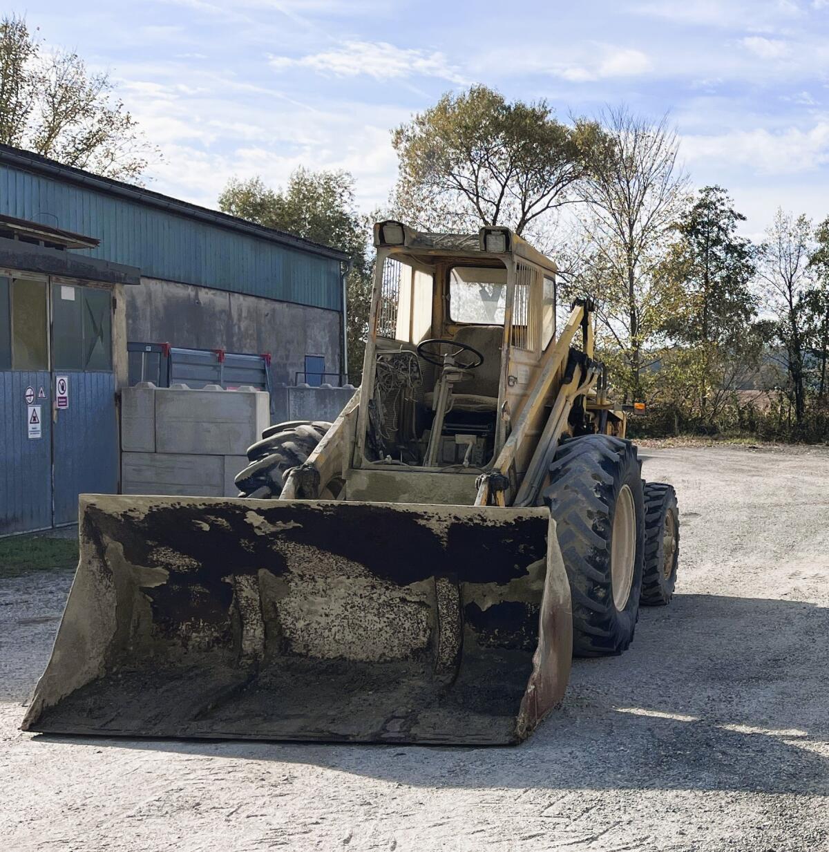 VOLVO LM 622 Radlader mit Schaufel 2
