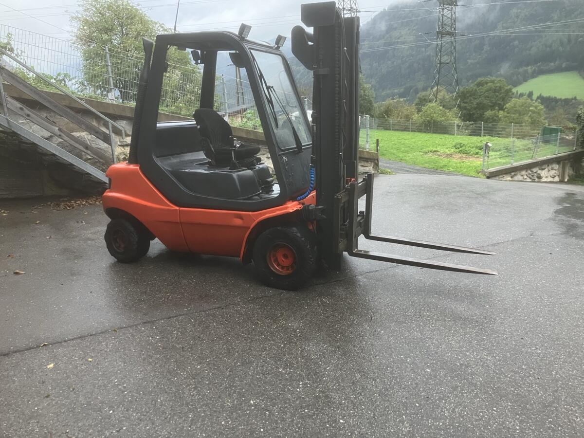 Linde Stapler H30 D-03 2