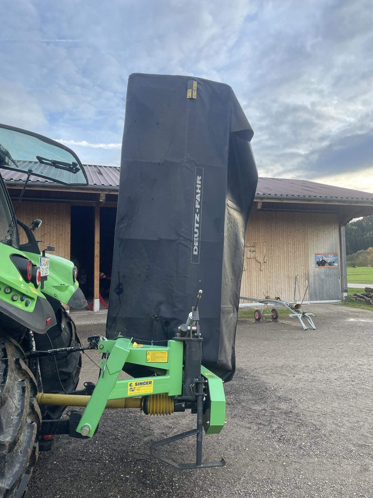 Deutz-Fahr SM 5.28 Vicon DMP Mähwerk 3