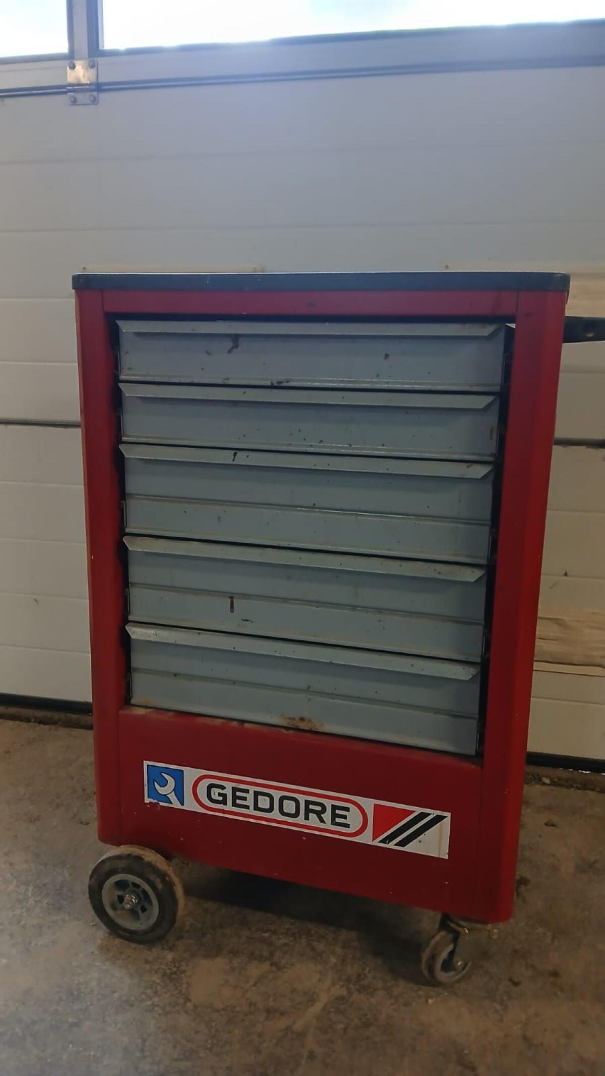 Gedore Werkzeugwagen 2
