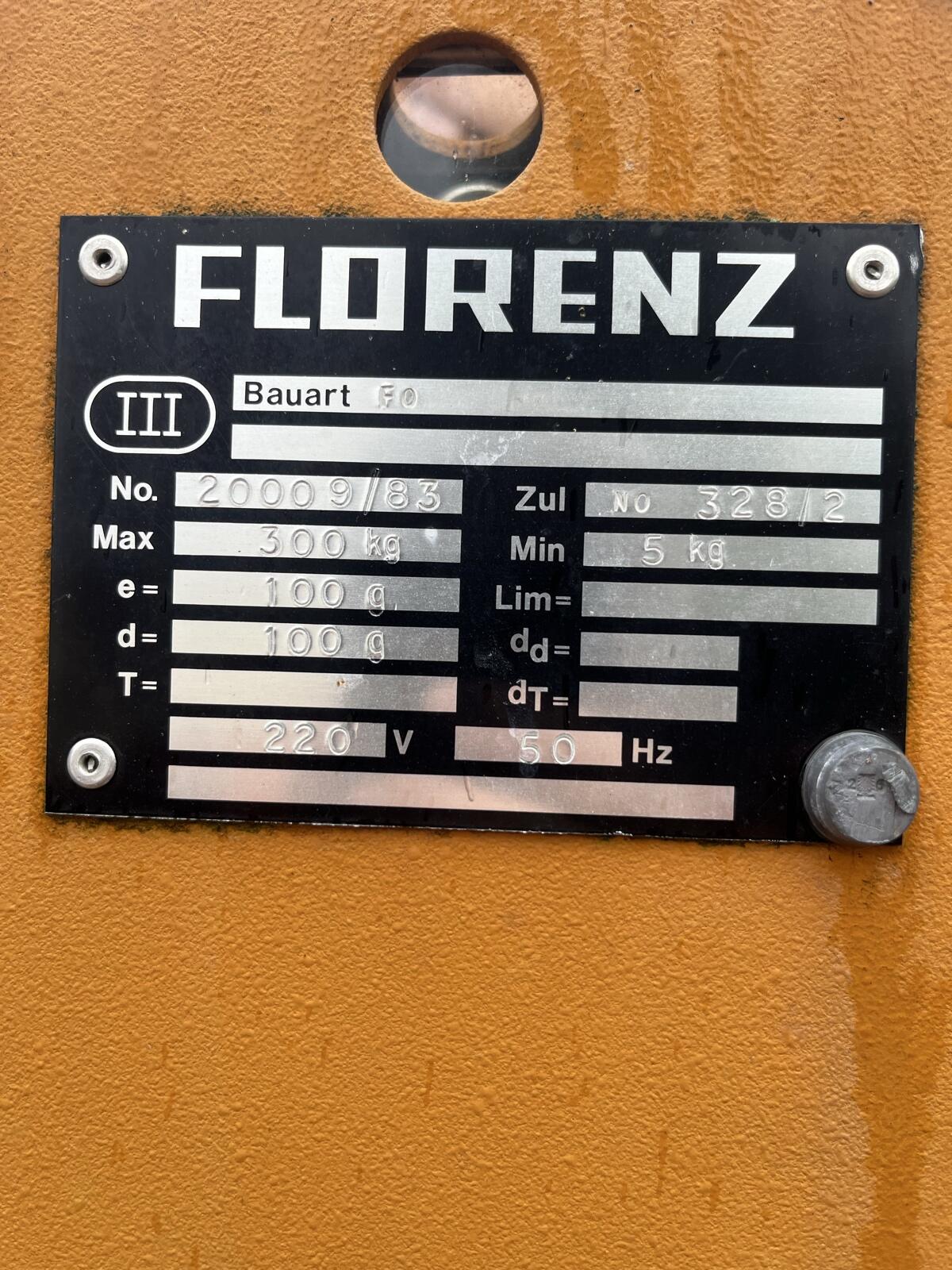 Florenz Waage 2