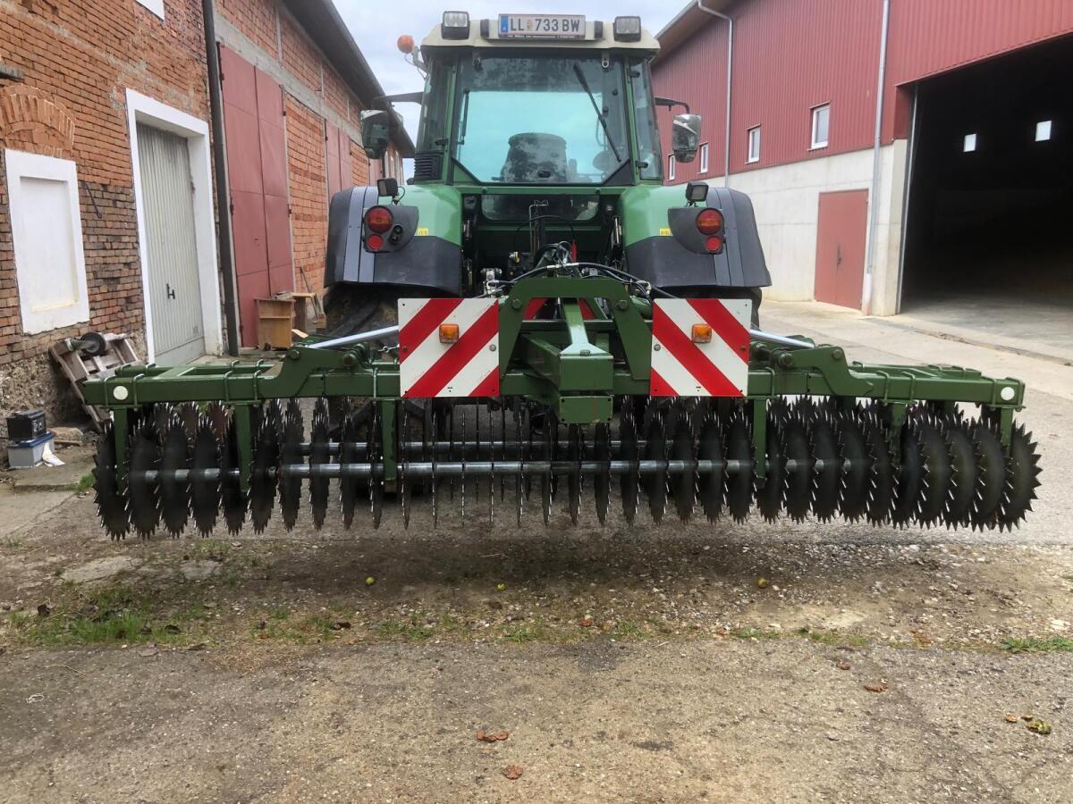Frontpacker Fliegl Profiwalze PWX 3