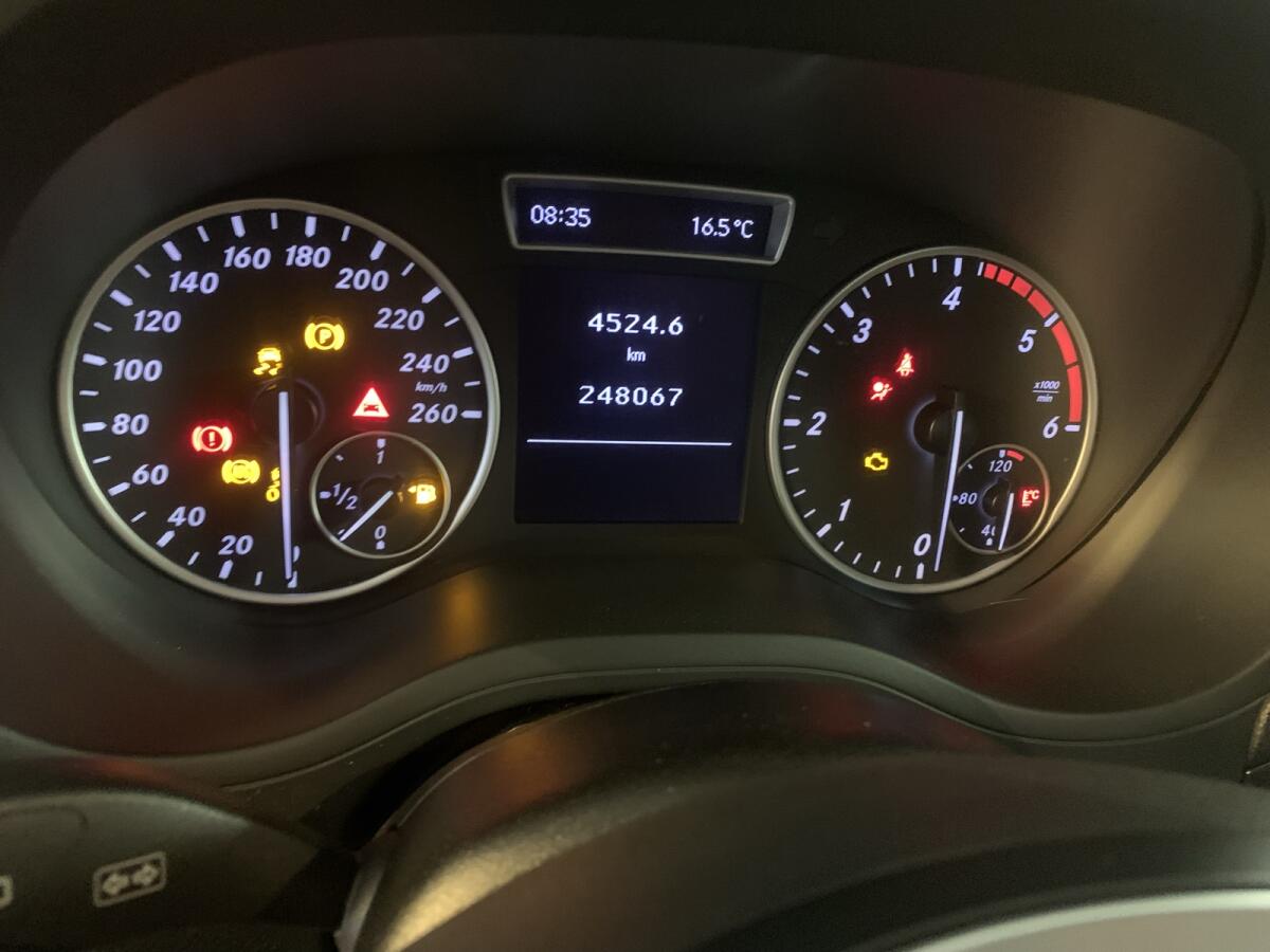 Mercedes Benz B180 CDI 3