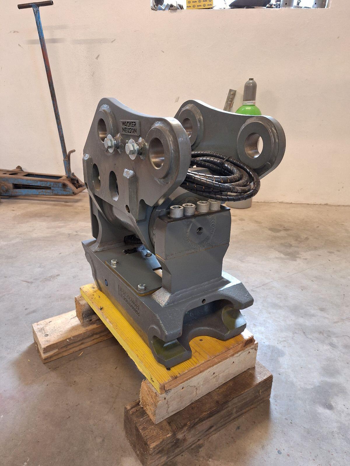 Powertilt Wacker Neuson HS06 2