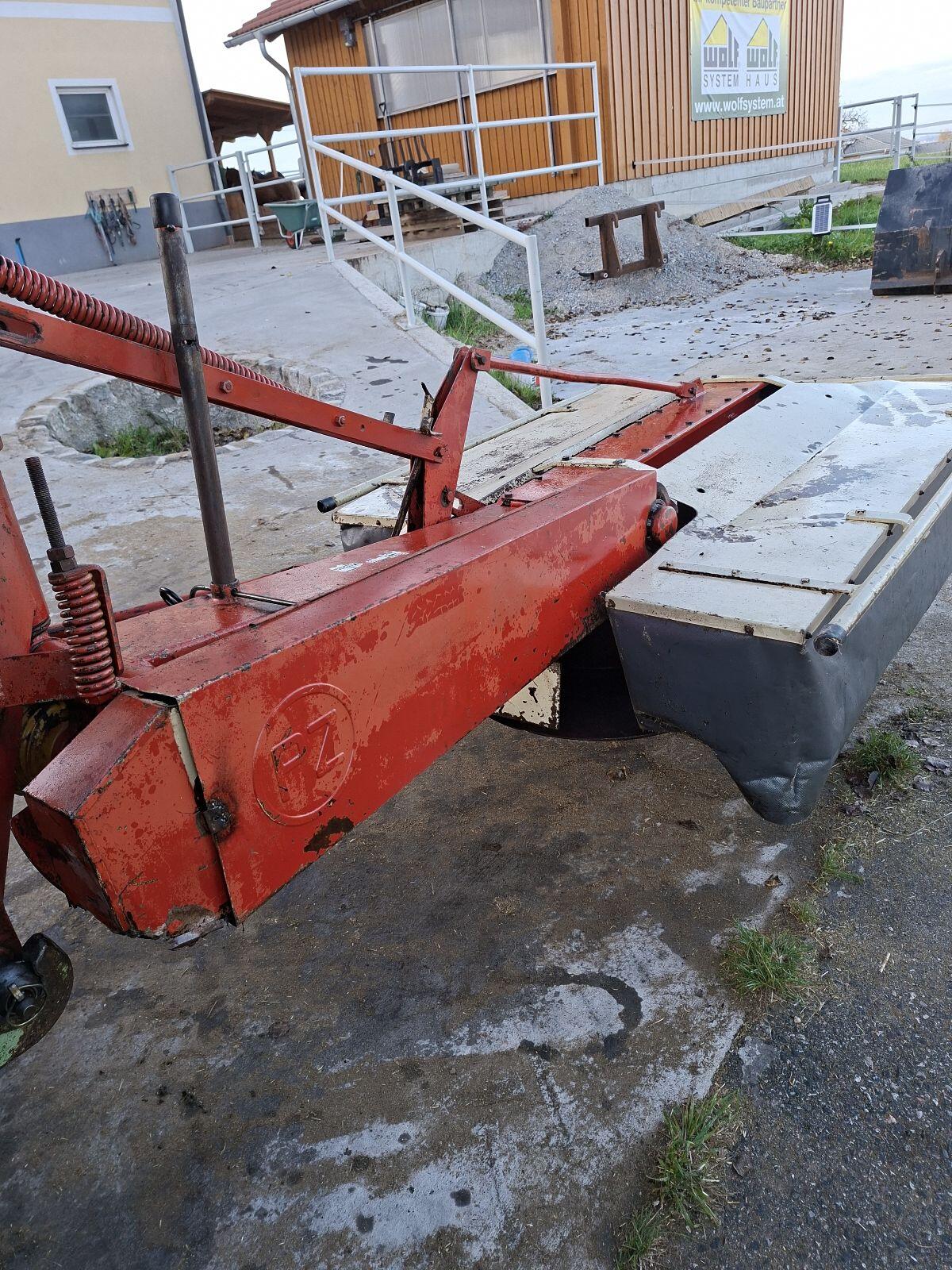 Feingrubber Einböck B3m und Mähwerk Vicon 165 3