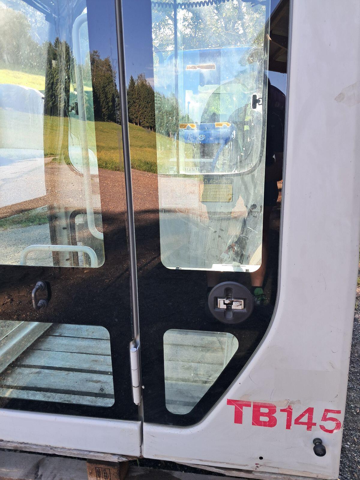 Baggerkabine TB145 2