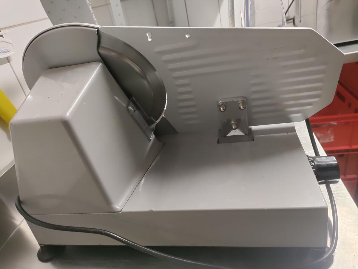 Aufschneidemaschine 2