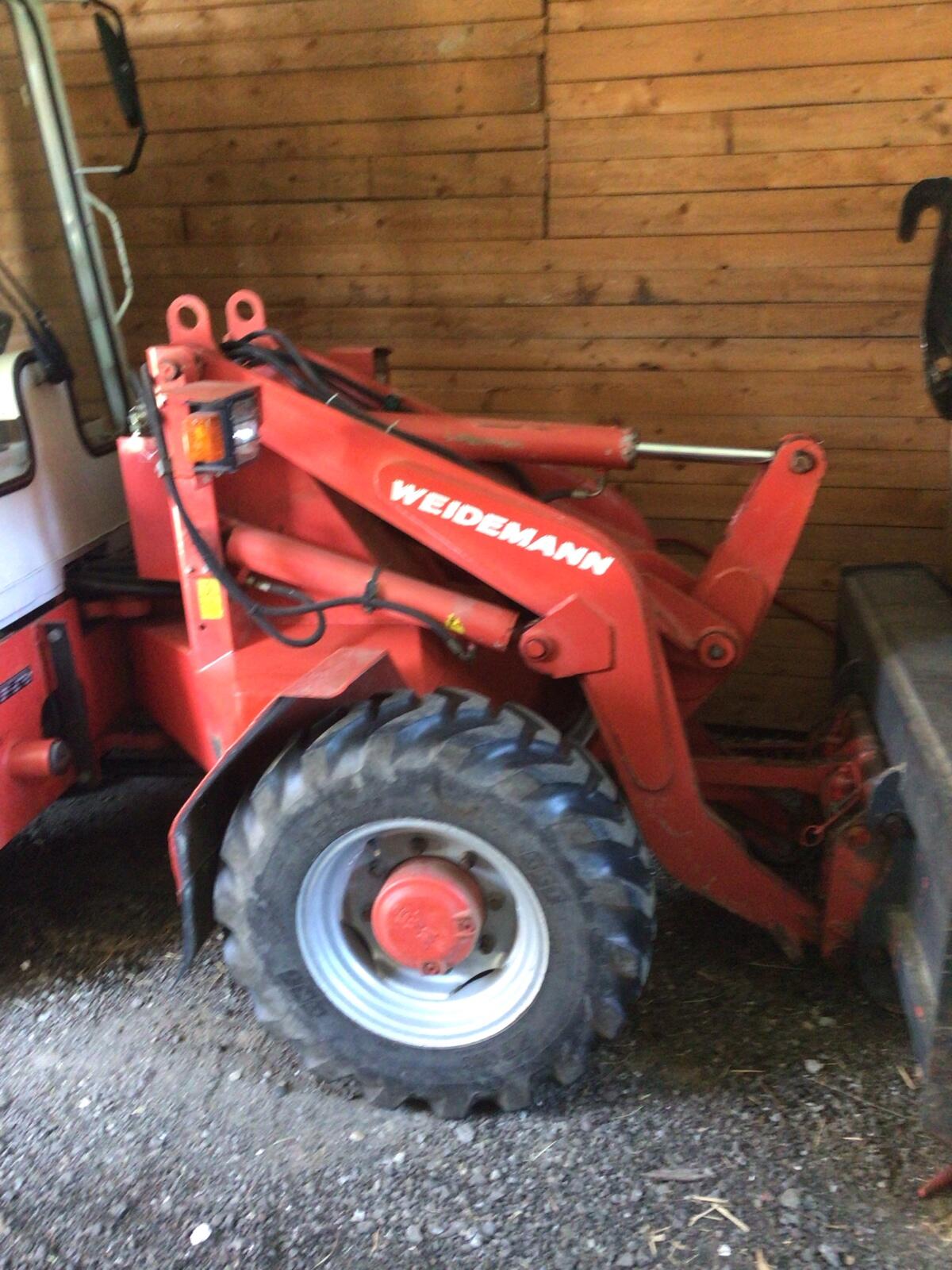 Hoflader Weidemann 2