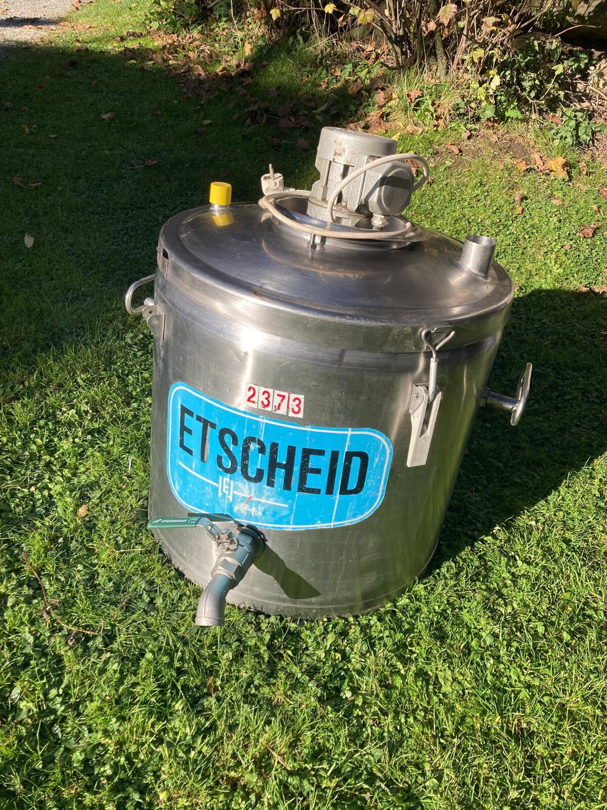 Milchtank 1