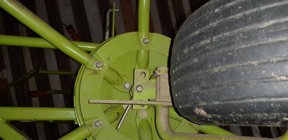Claas Heuzetter 3
