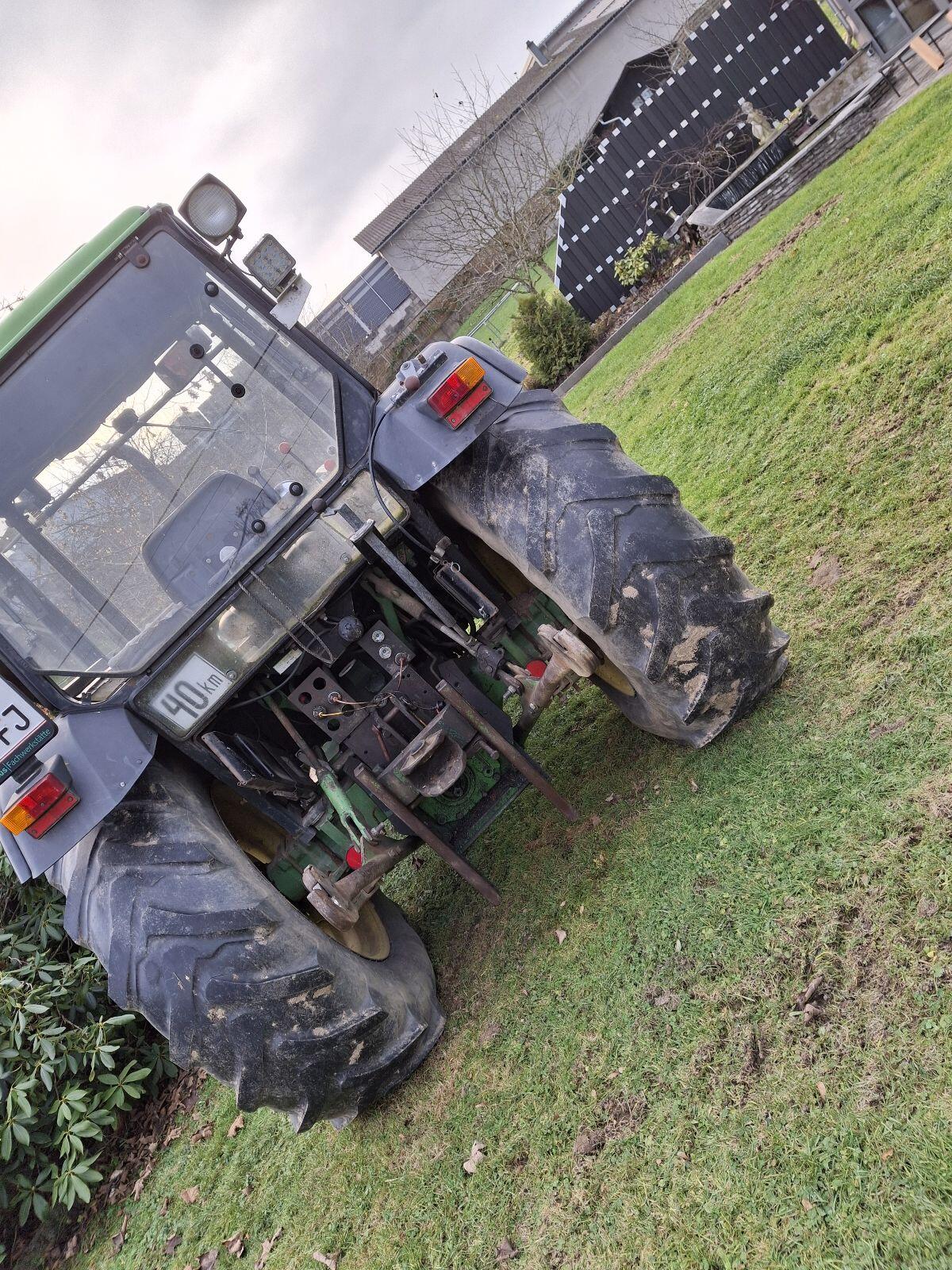 John Deere 1950 3