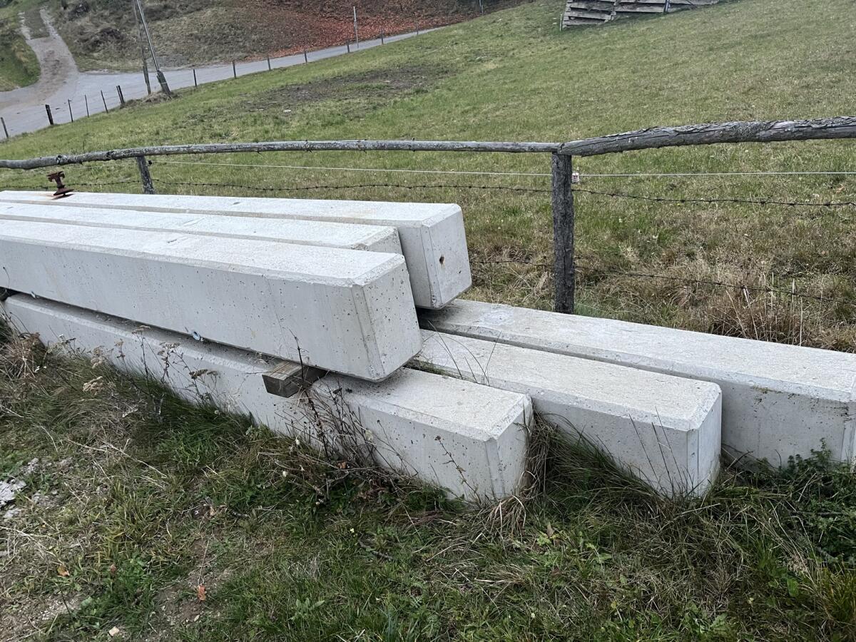 Betonträger Betonteile 2