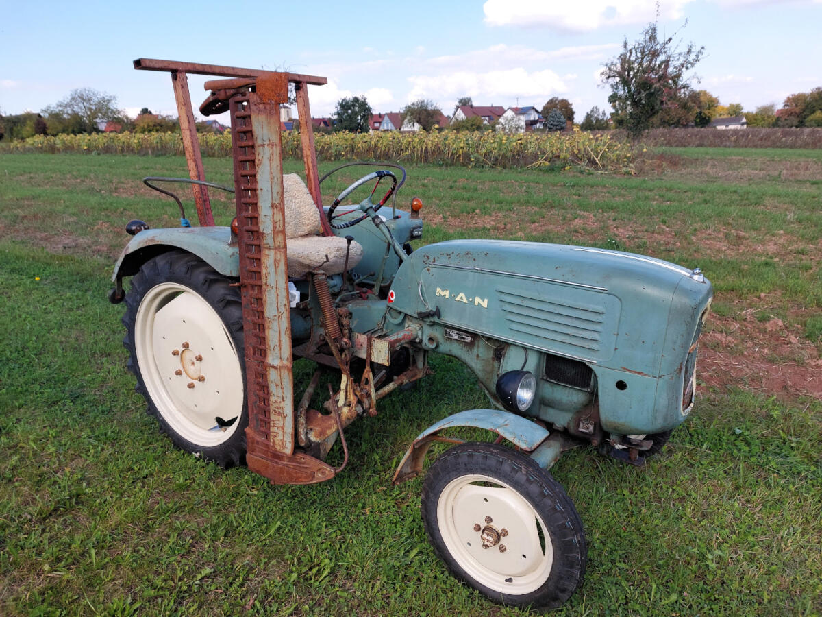 MAN 2F1 Oldtimer Mähwerk TÜV + Reifen neu Güldner Fahr 1