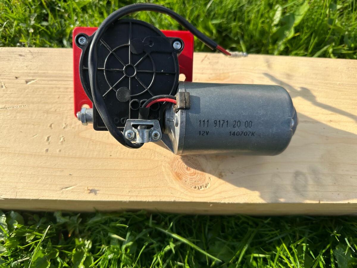 APV-Motor 3