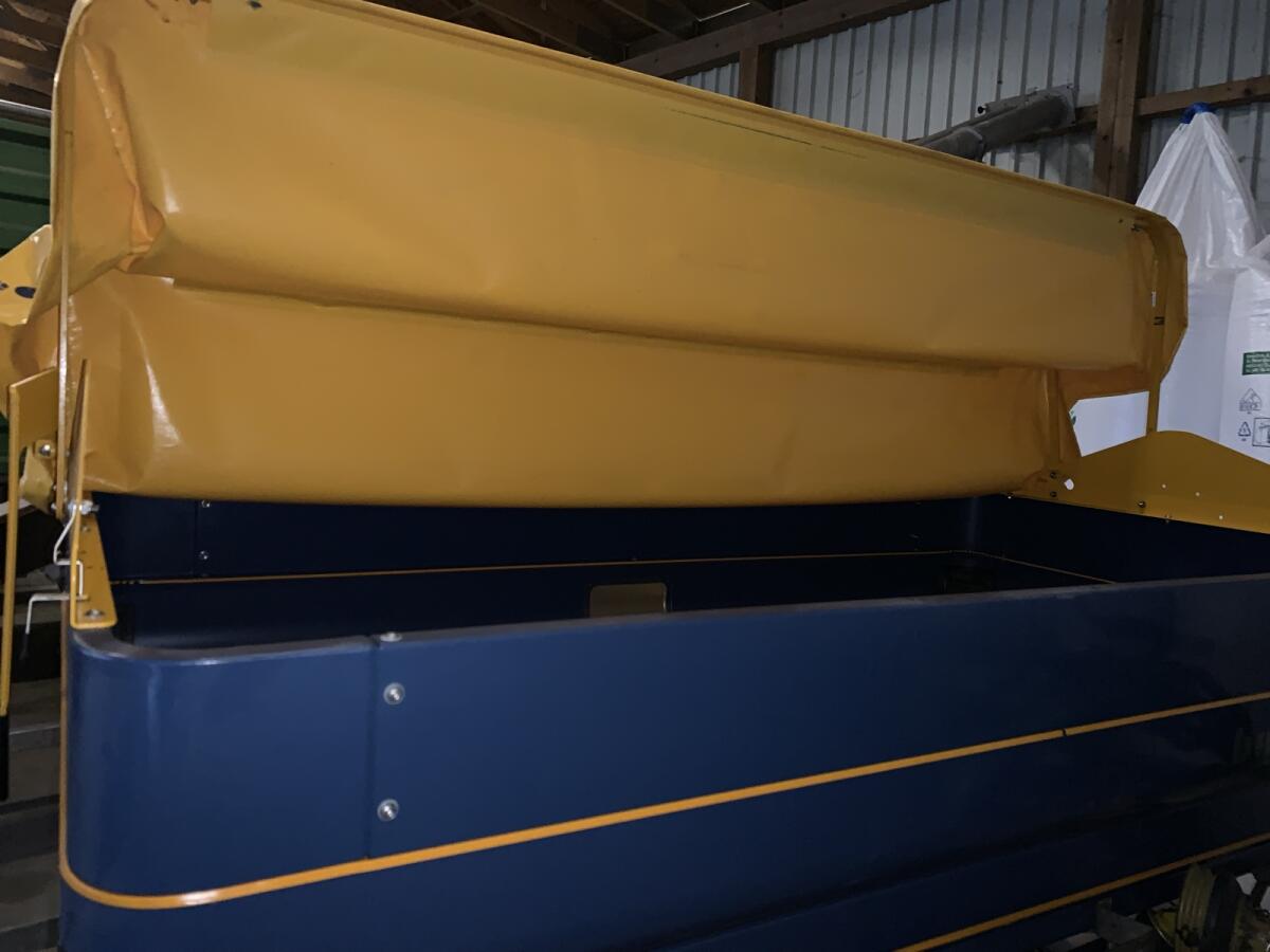 Abdeckplane Bogballe Düngestreuer M2W 3