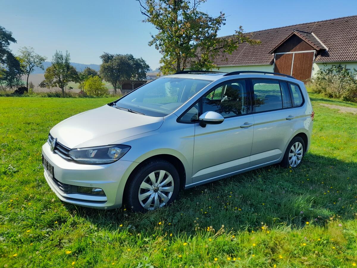 VW Touran 2