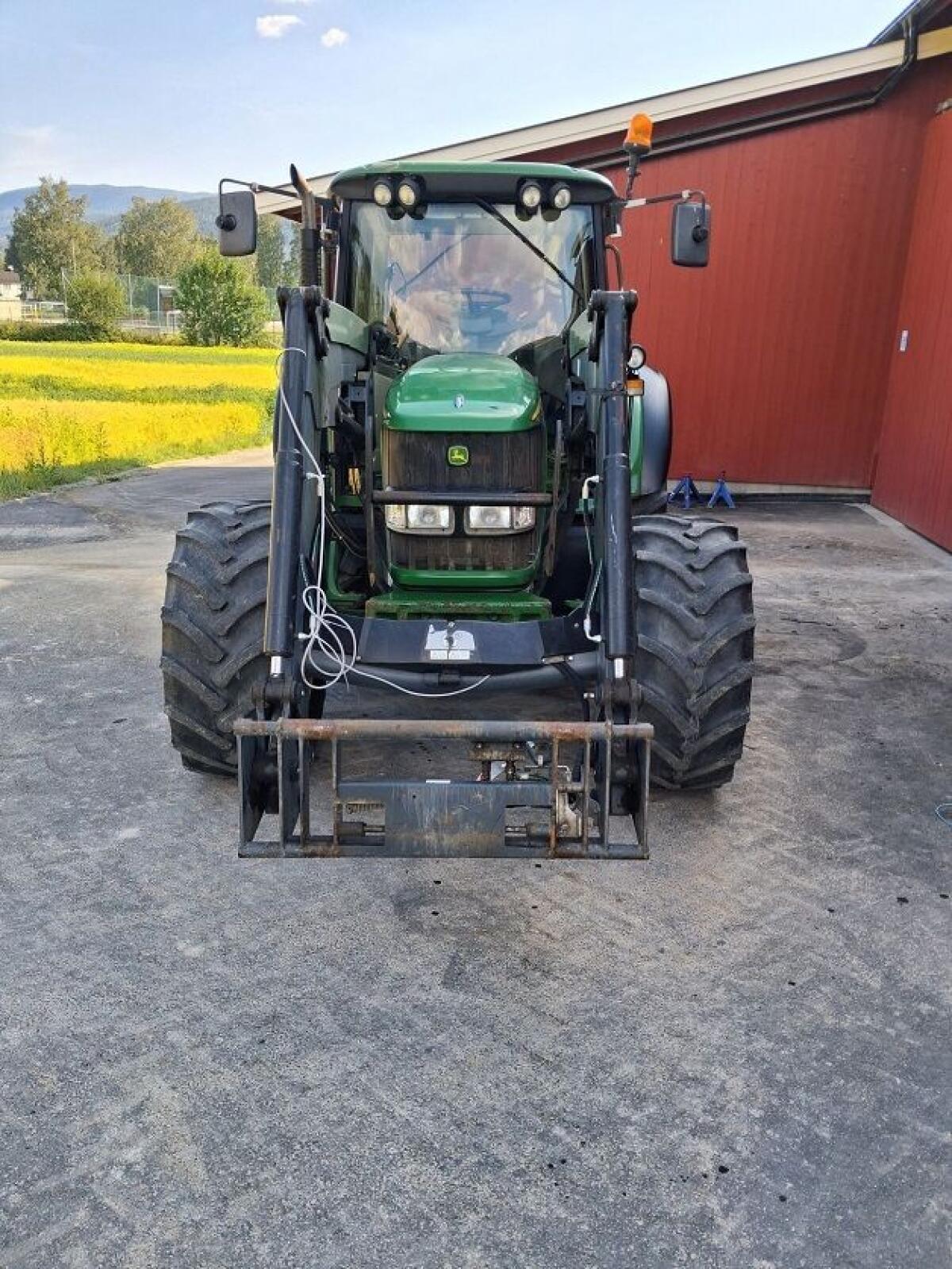 John Deere 6320 2