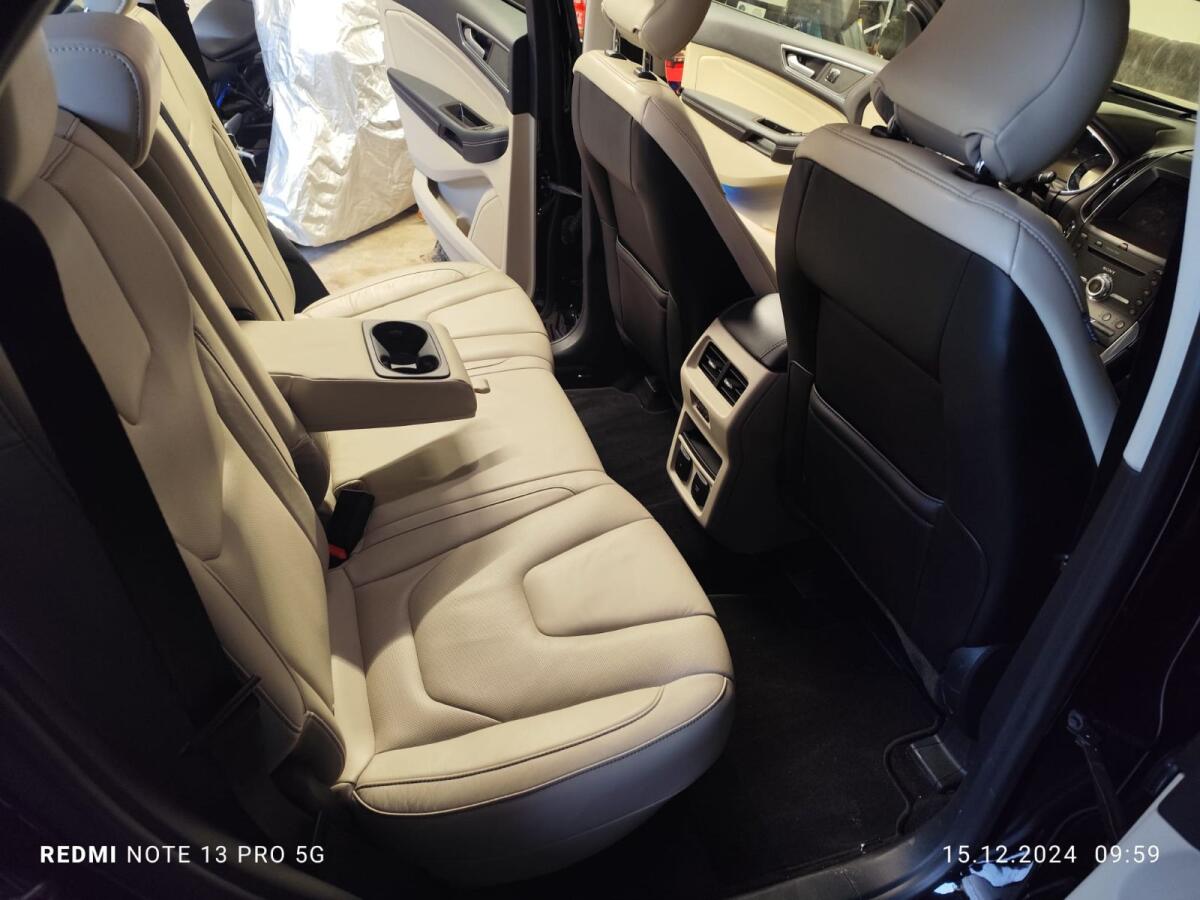 Ford Edge 2.0 Biturbo Titanium 3