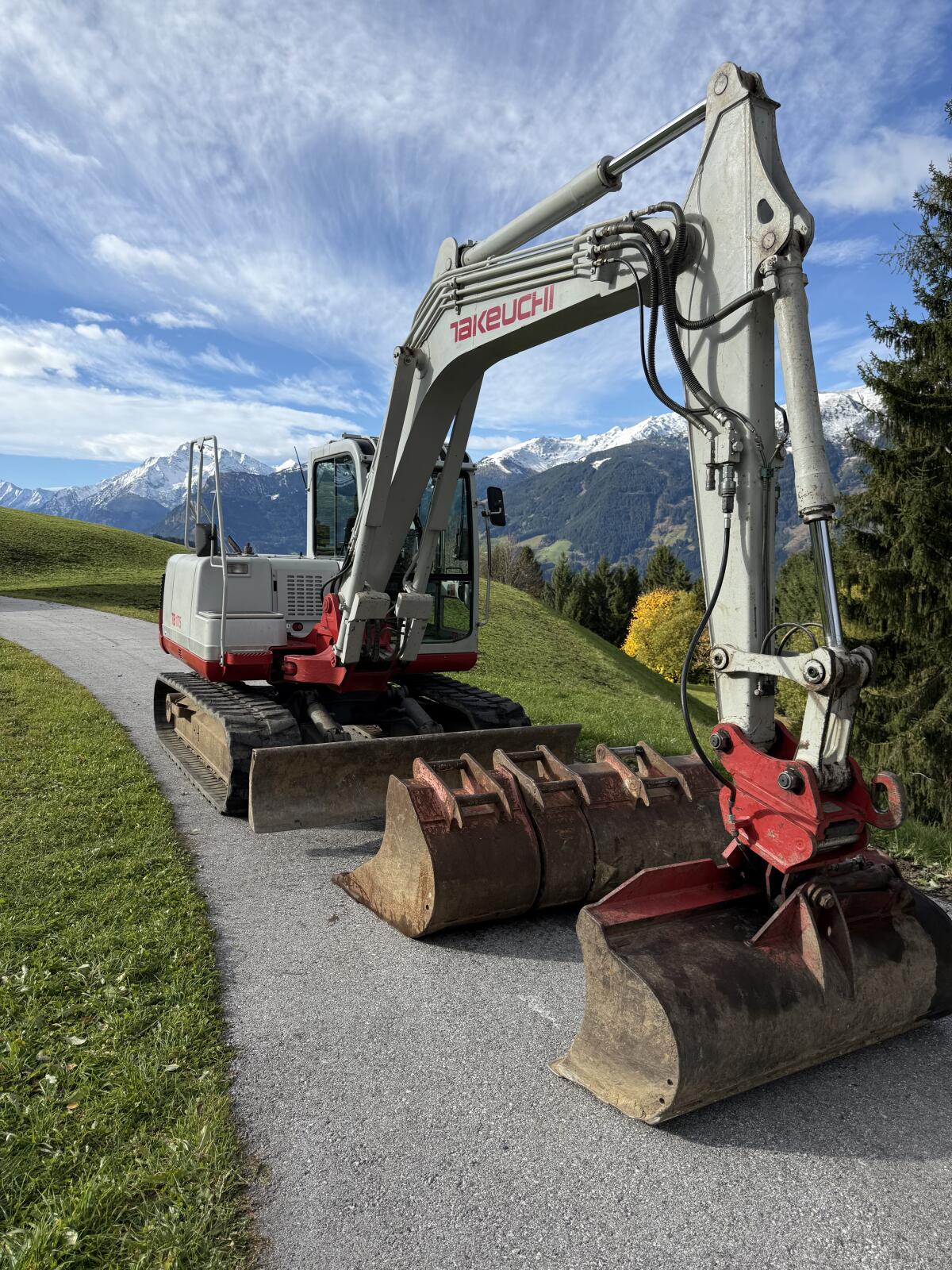 Takeuchi TB175 2