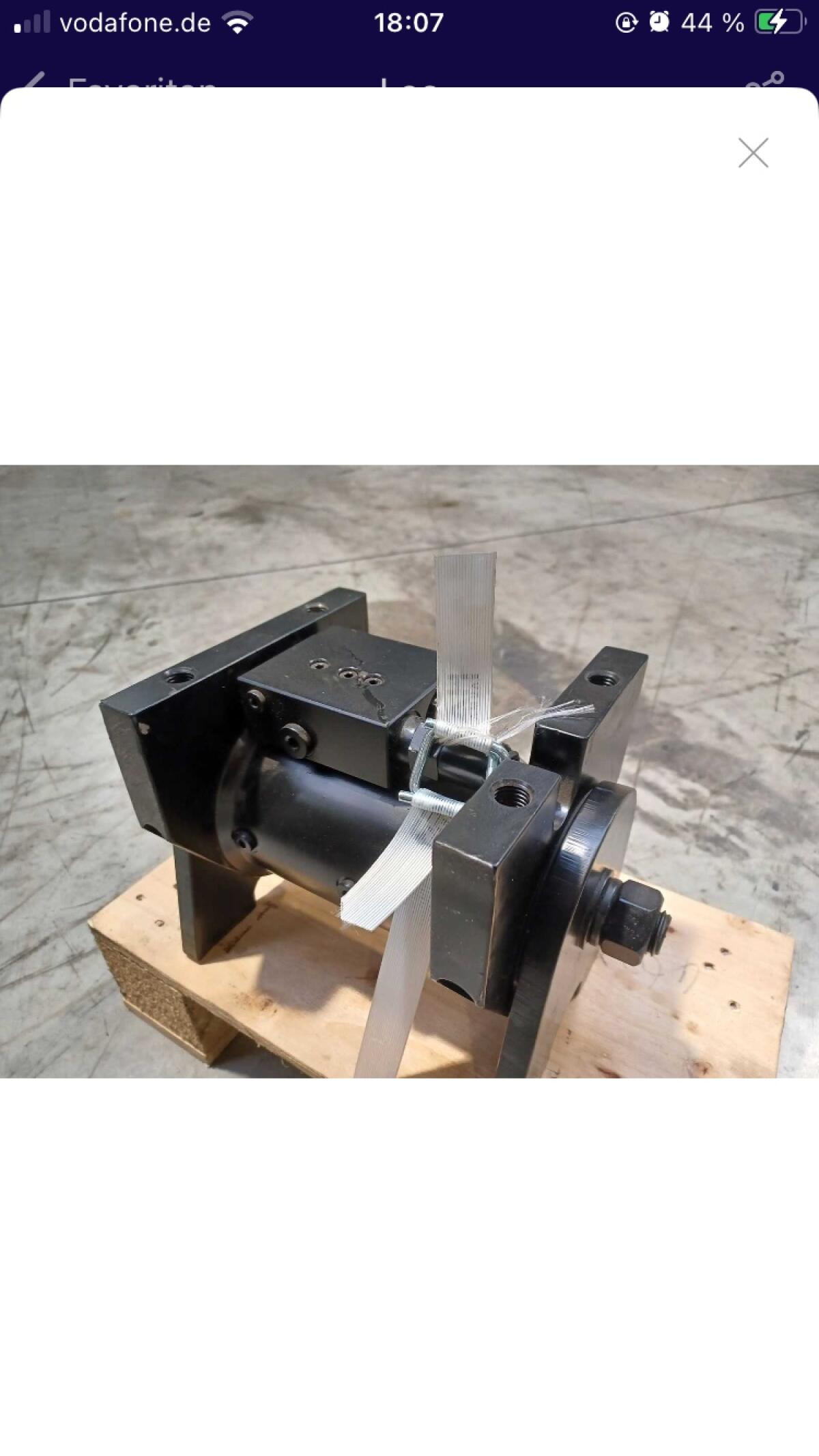Häner Tilt Minibagger Schwenkmotor Powertilt HTM2.4 2