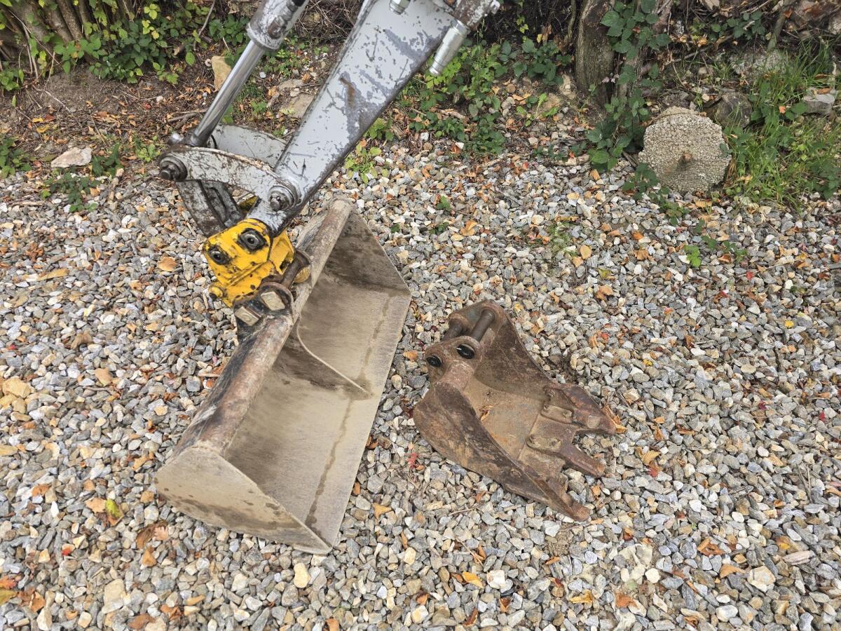 Takeuchi TB216 3