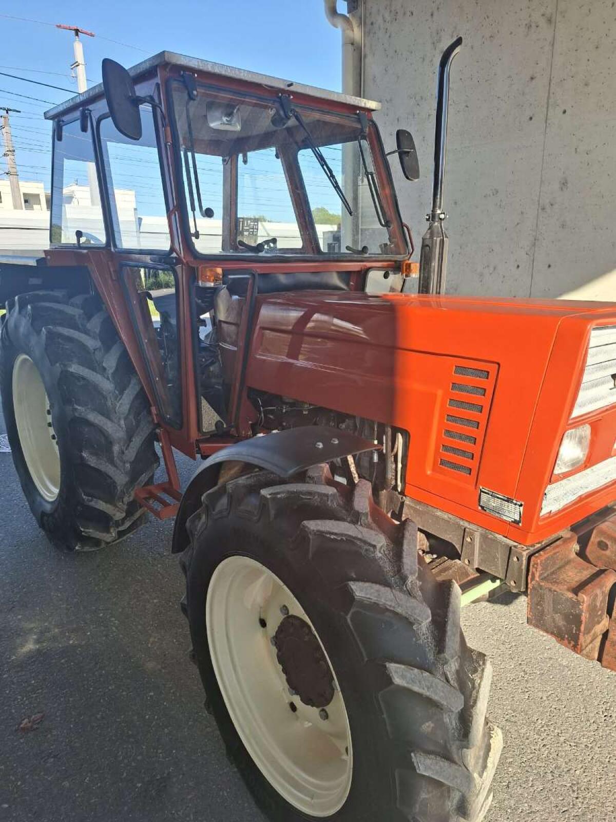 Traktor Fiat Trattori 65-66DT 3