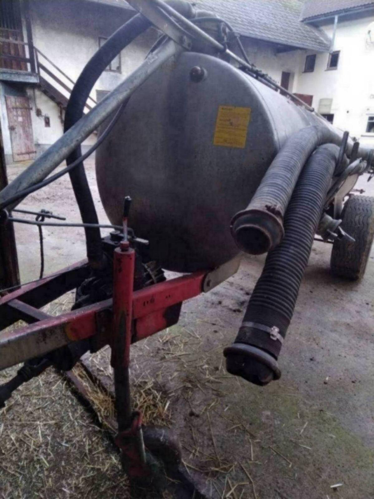 Güllefass Vakuumat 1