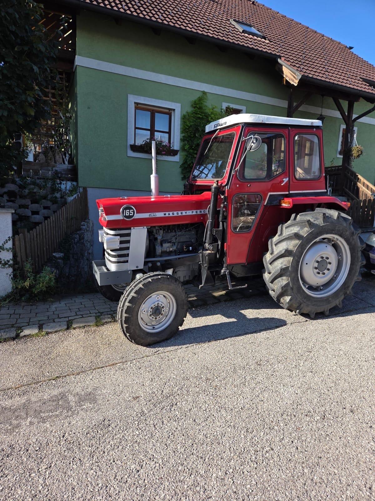 Massey Ferguson 165 Super 2