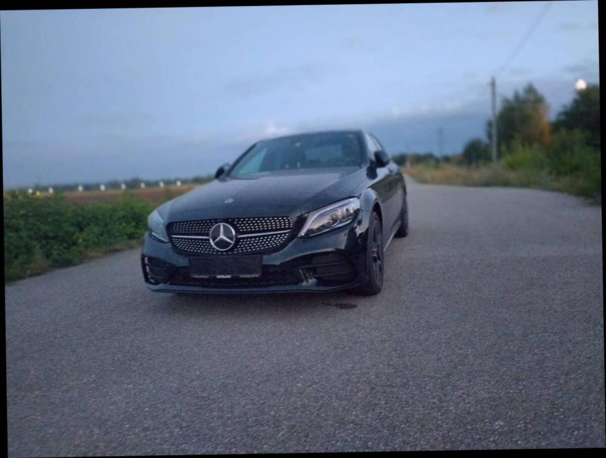 C200 Diesel, EZ 2019, grün, AMG Line, Night Line 3