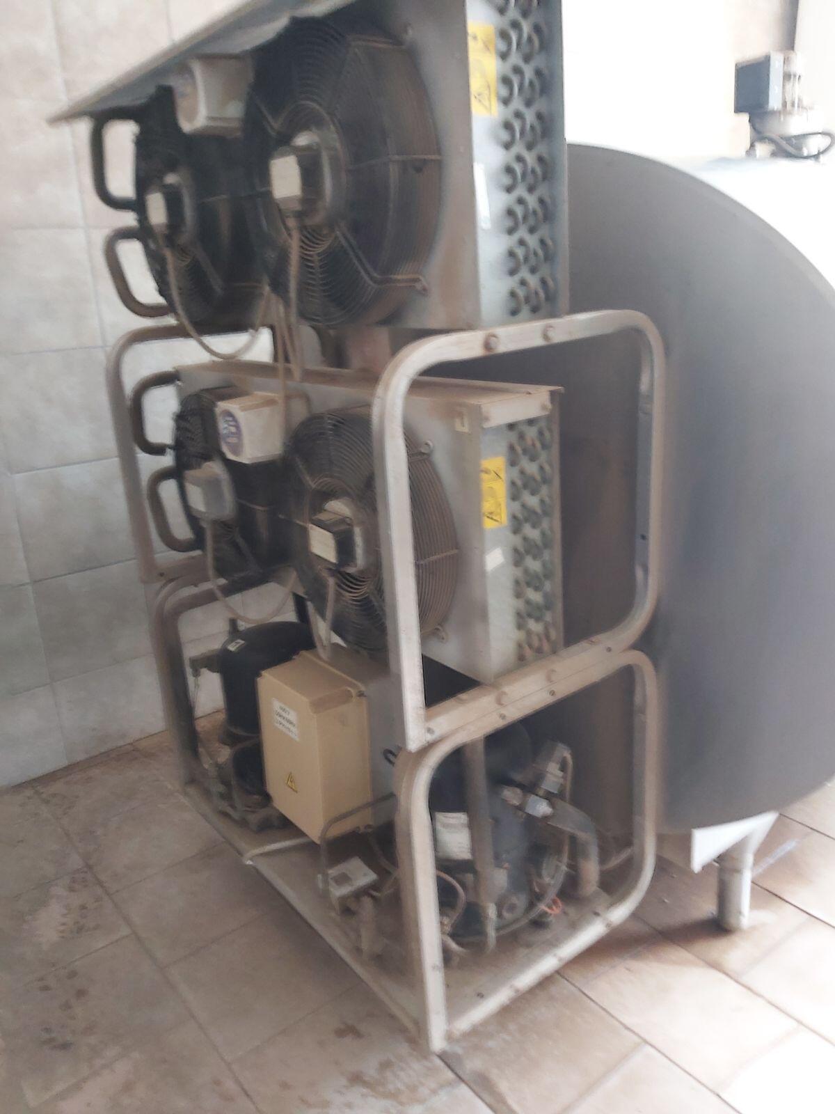 Milchkühltank Serap RST3500se 2