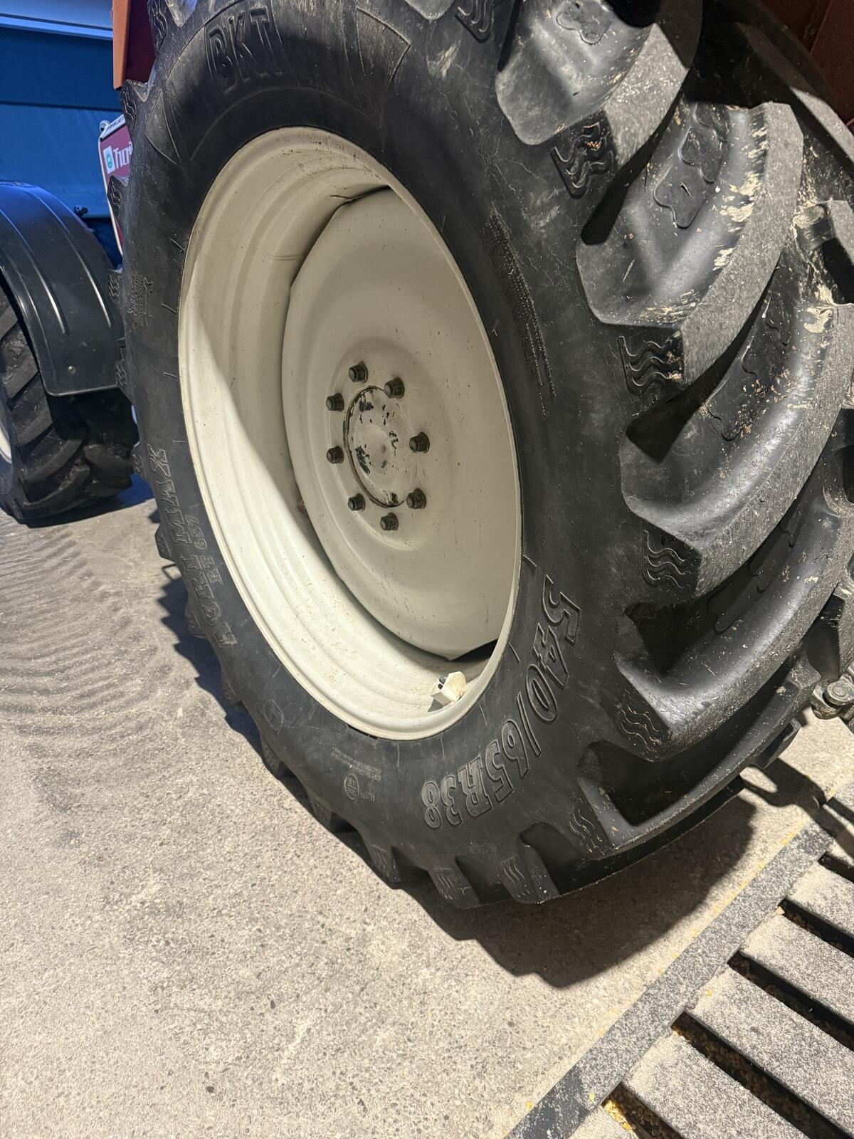 BKT AgriMax 2
