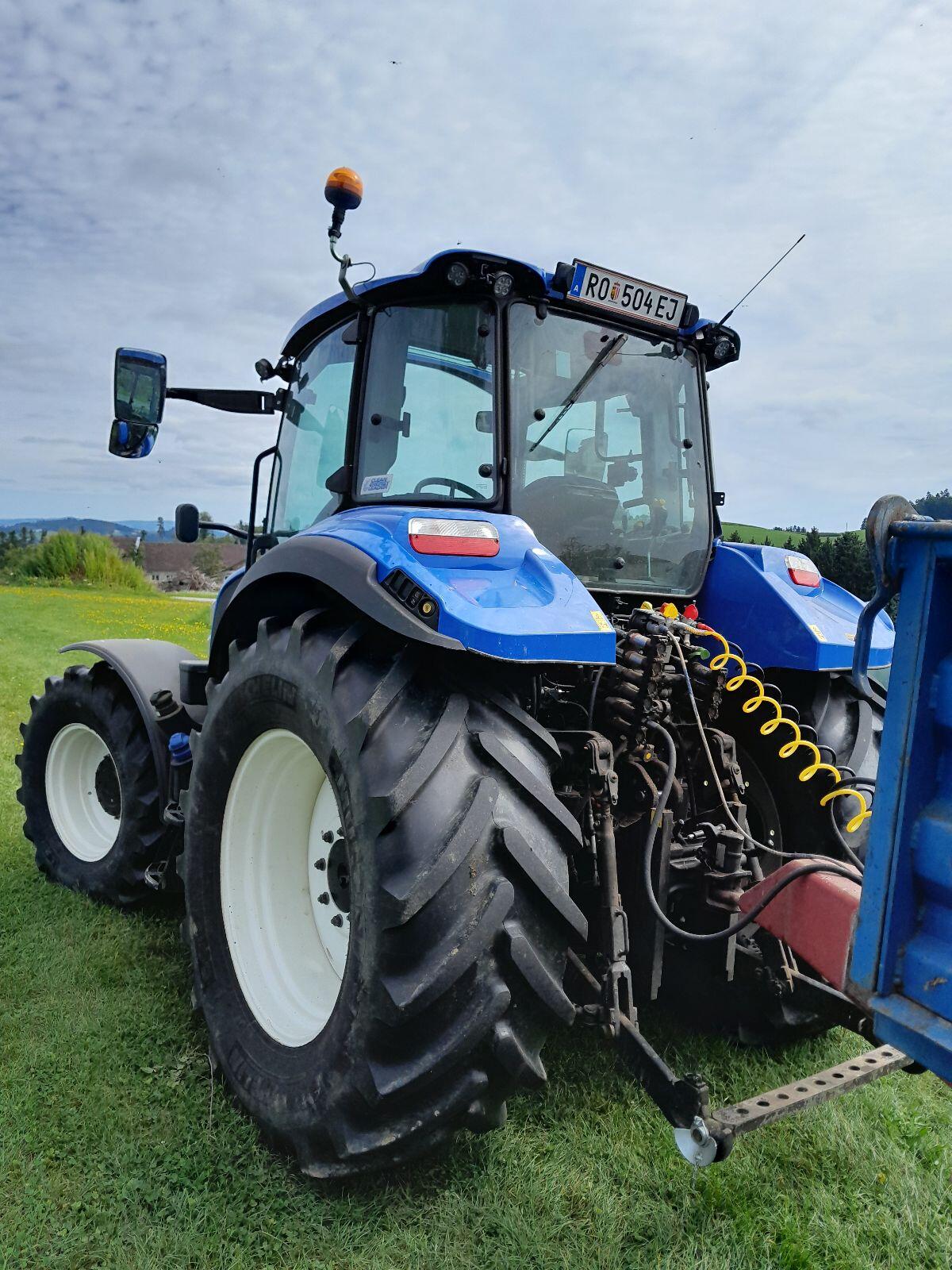 New Holland T5.100 EC 3