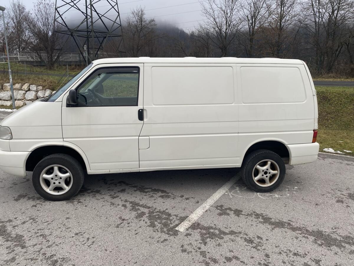 VW T4 Syncro 2.5 TDI AXL 2