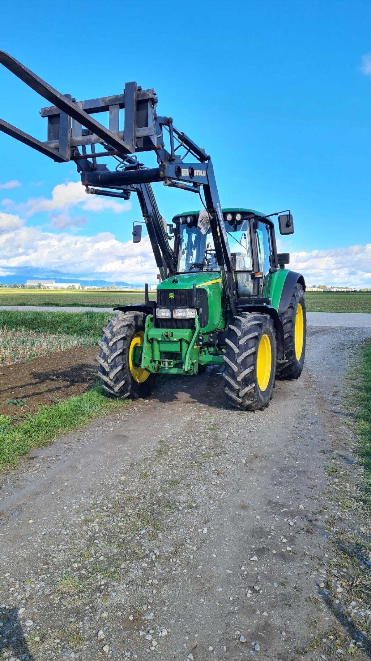 John Deere 6420S 1