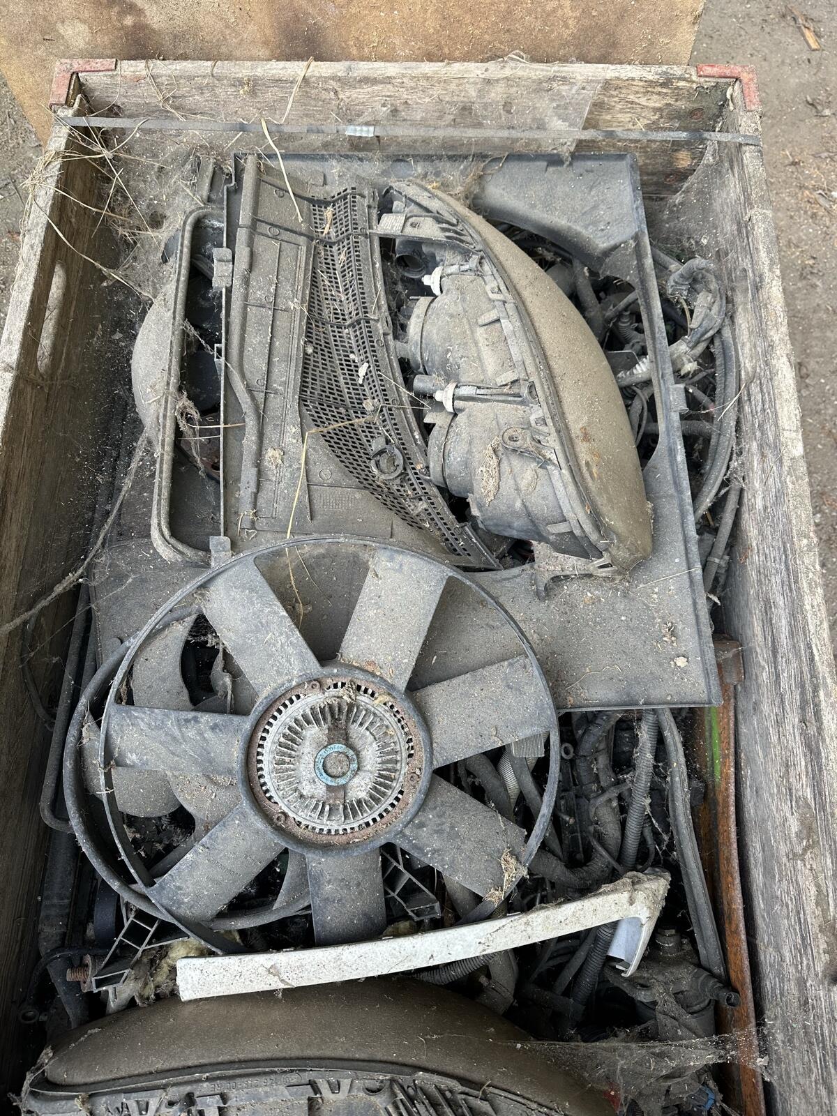 Teile für Opel Omega 1