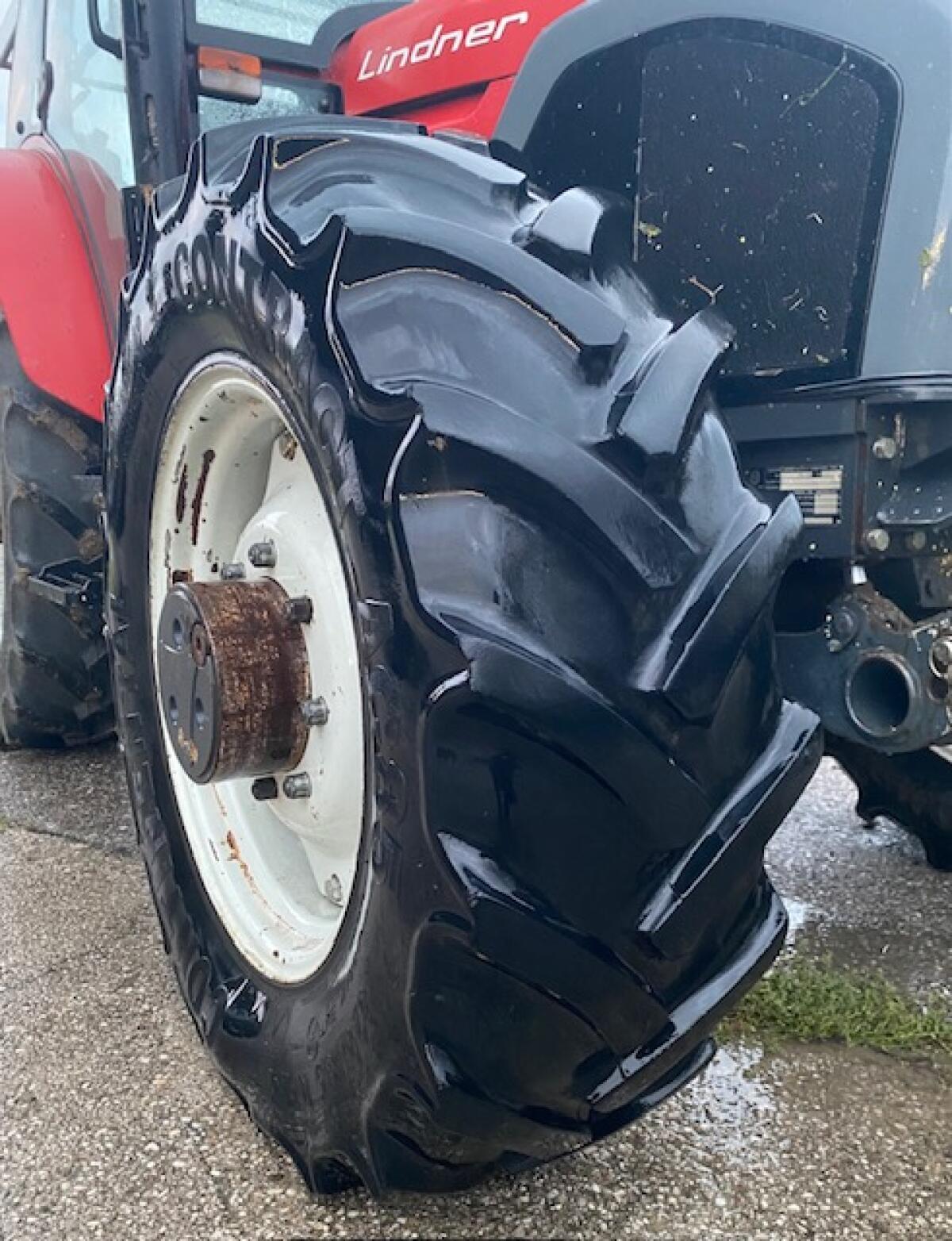 Traktorreifen Conti AC 85 320/85R24 2