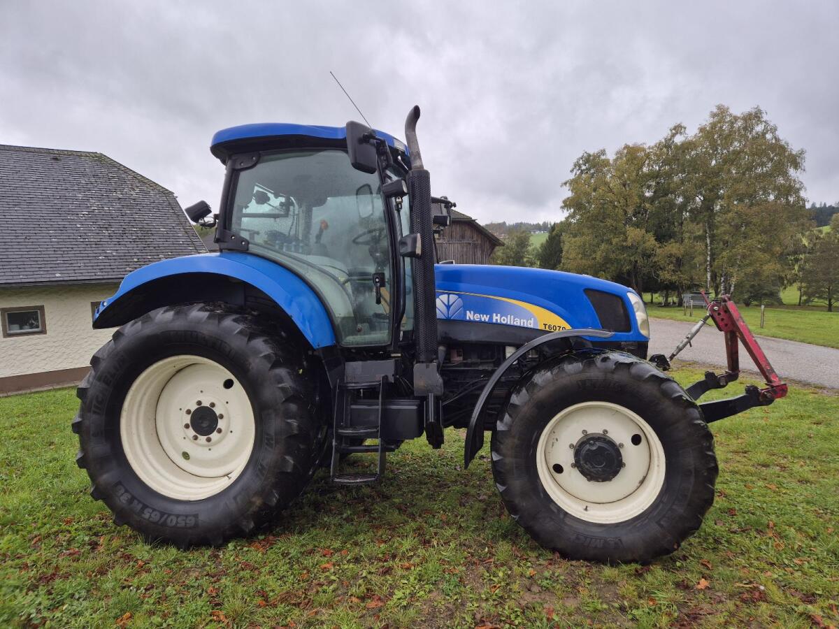 New Holland T6070 Range & Power Command 3