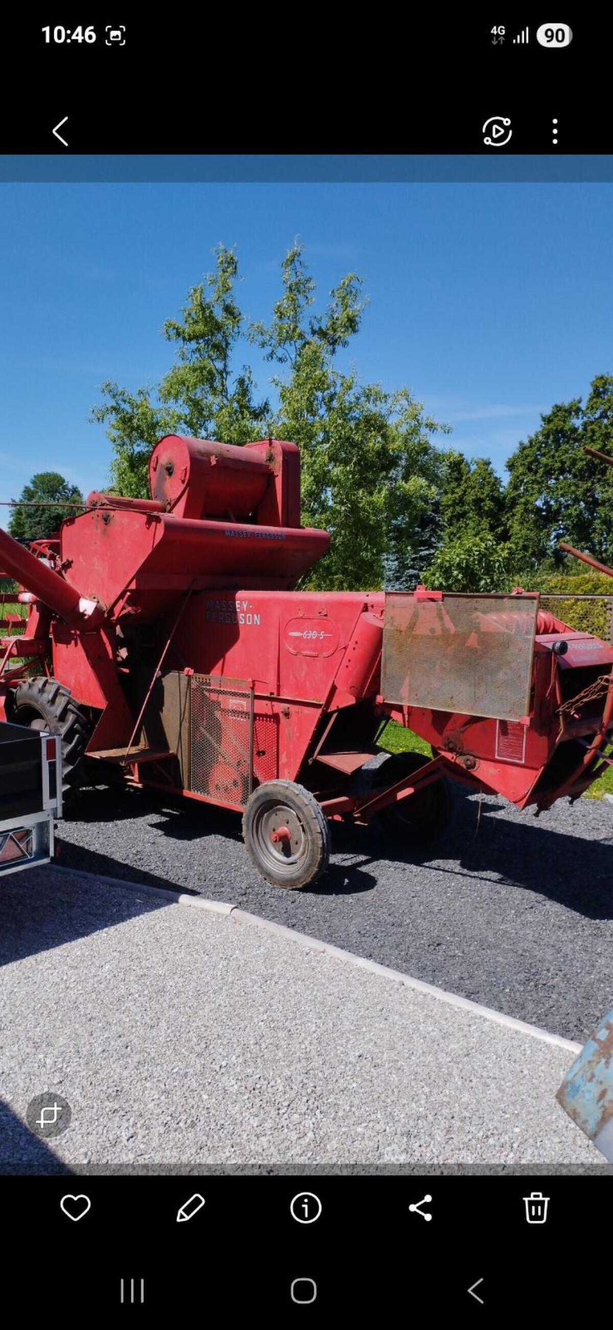 Massey Ferguson MF 630s Drescher 2