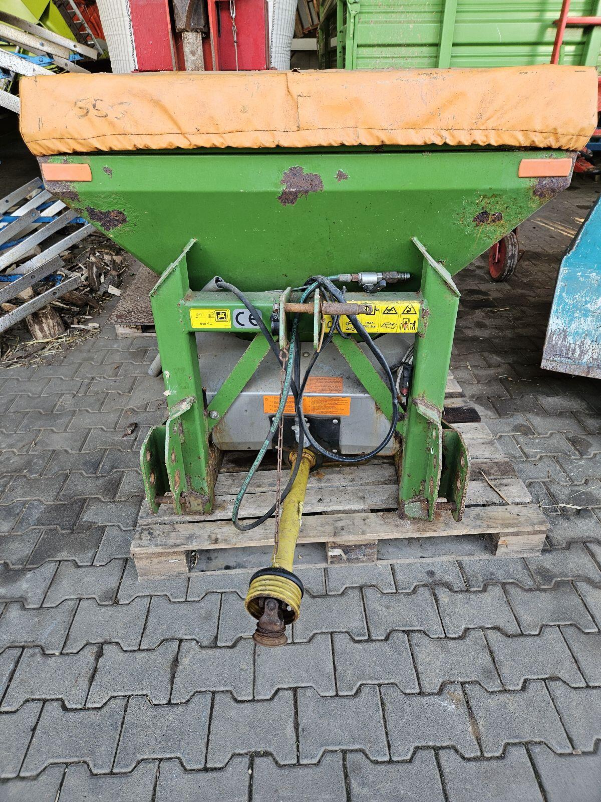 Amazone E+S 300 Salzstreuer 3
