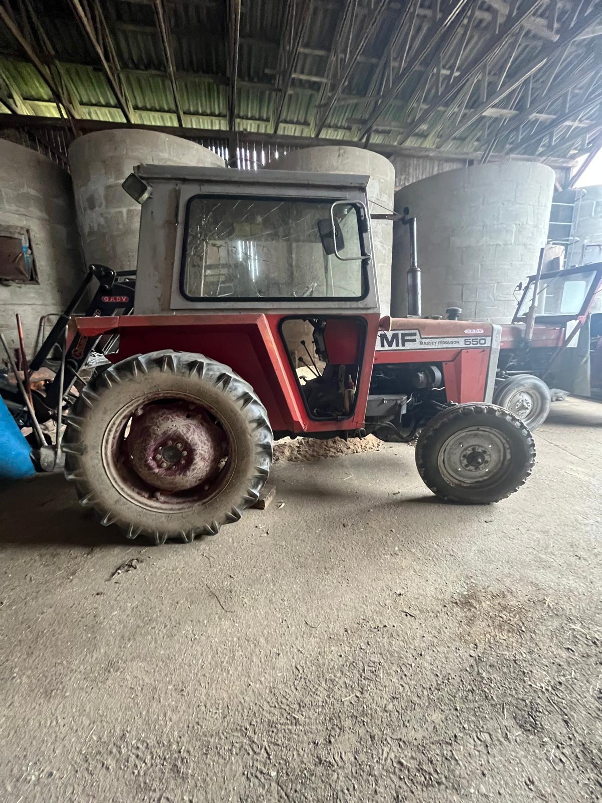 Massey Ferguson 550 3