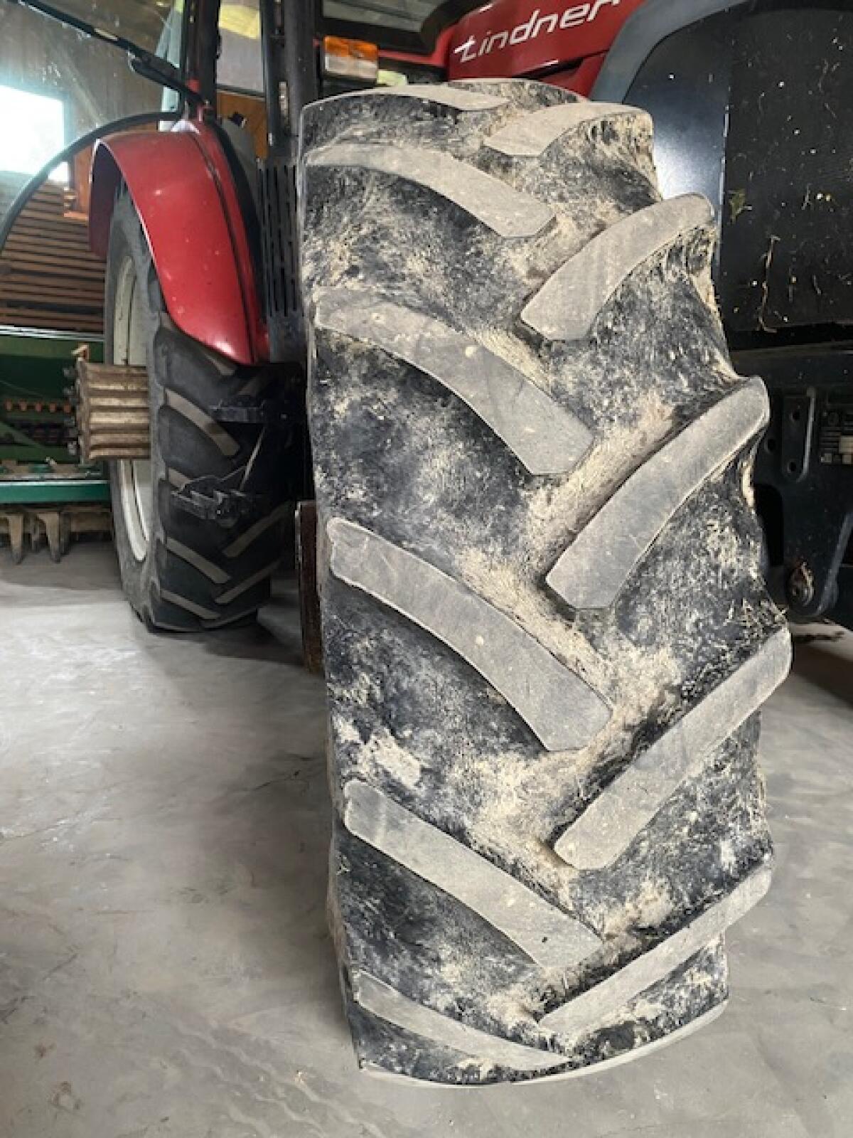 Traktorreifen Conti AC 85 320/85R24 1